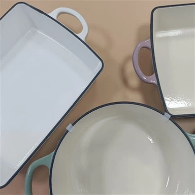 Żeliwna forma do pieczenia chleba